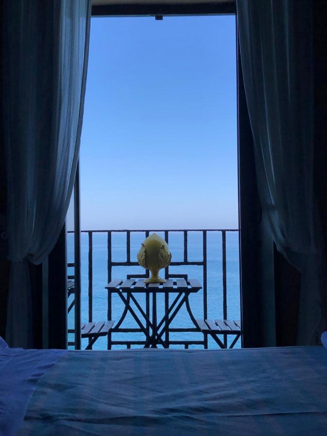 La Torretta Del Senatore Полиняно а Маре Екстериор снимка